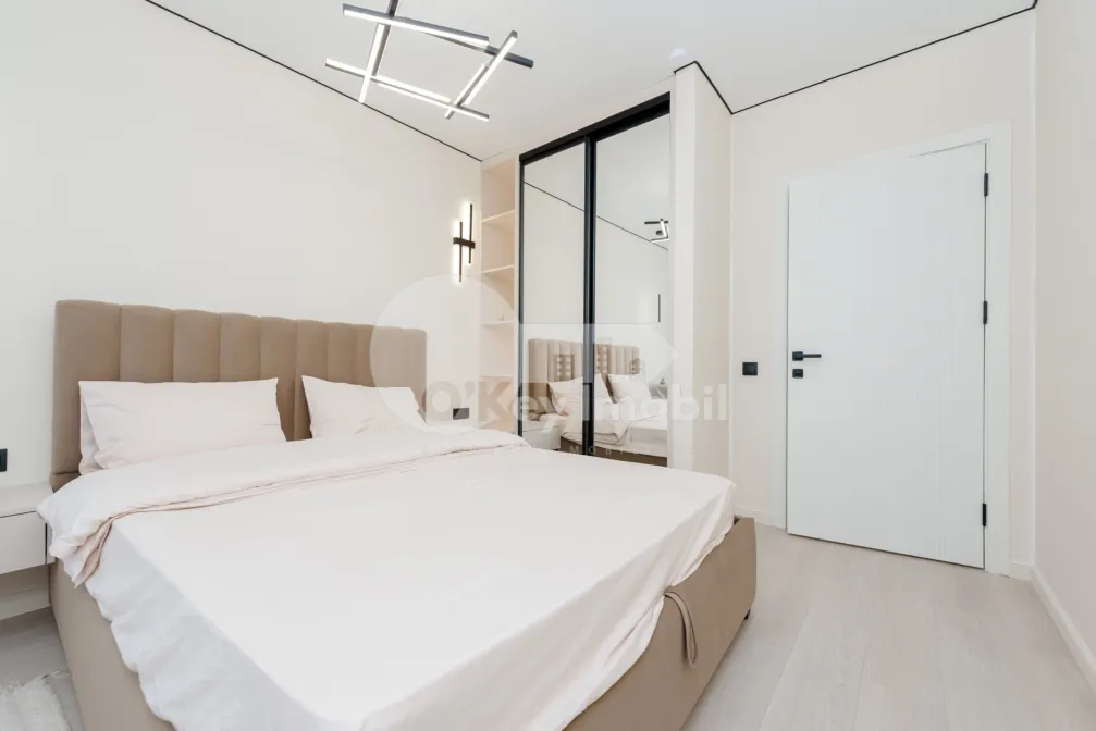 Apartament, Durlești, REGINA ELISABETA