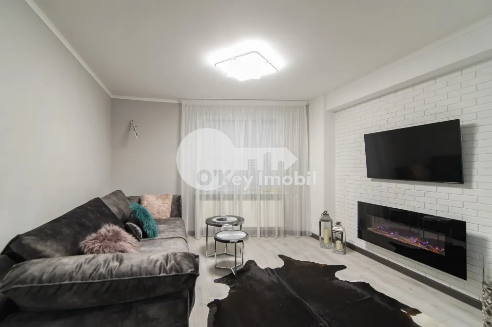 Apartament, Centru, MELESTIU