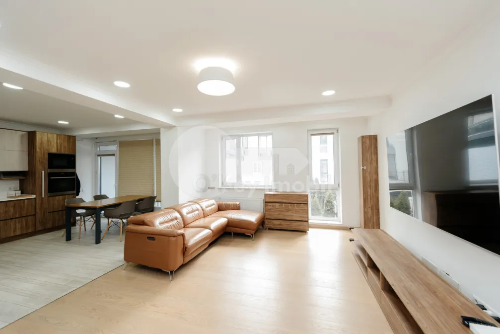 Townhouse, Ciocana, BUCOVINEI