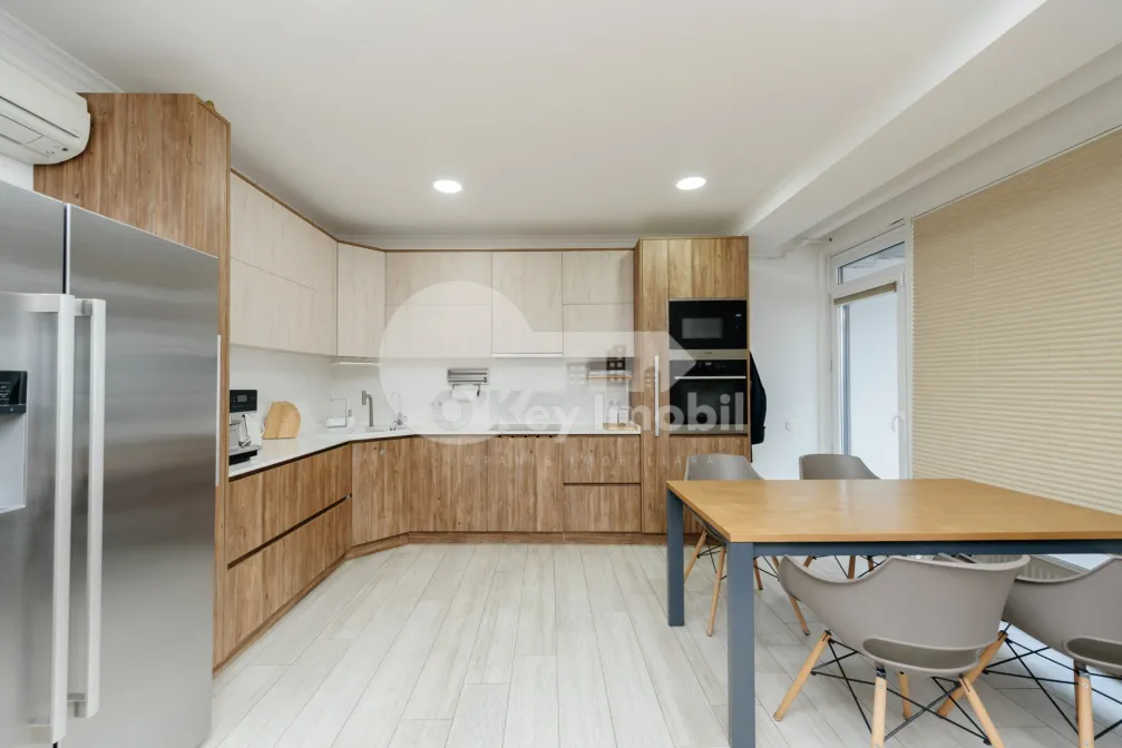 Townhouse, Ciocana, BUCOVINEI