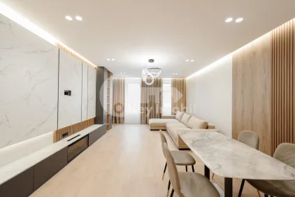 Apartament, Centru, TEATRULUI