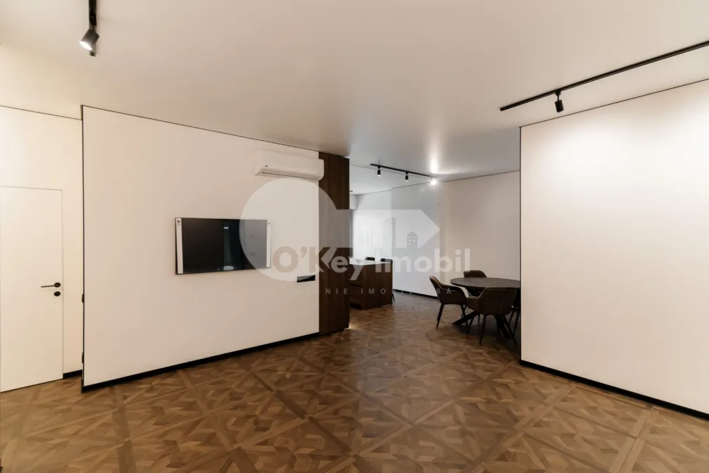 Apartament, Centru, LACULUI