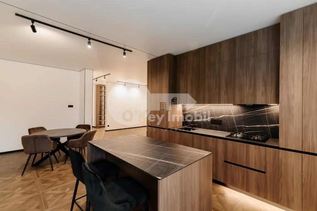 Apartament, Centru, LACULUI