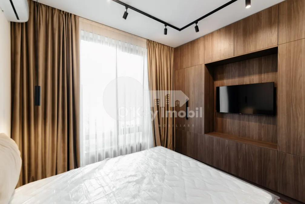 Apartament, Centru, LACULUI
