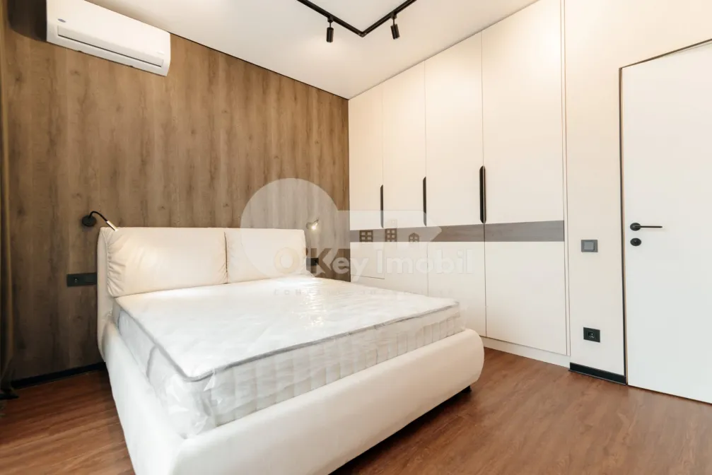 Apartament, Centru, LACULUI
