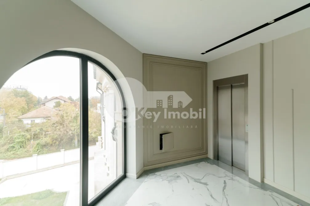 Apartament, Centru, LACULUI