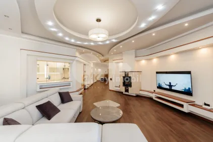 Apartament, Centru, VALEA TRANDAFIRILOR