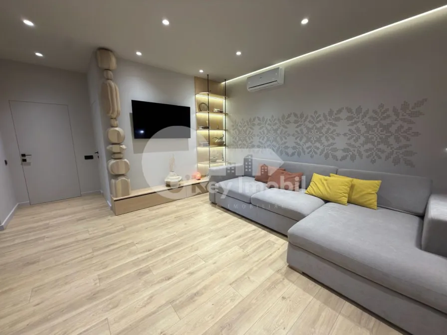Apartament, Centru, MOARA ROȘIE