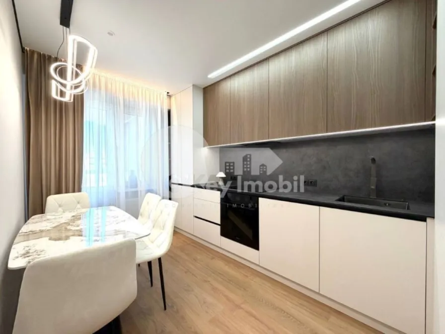 Apartament, Centru, NICOLAE TESTEMIȚANU