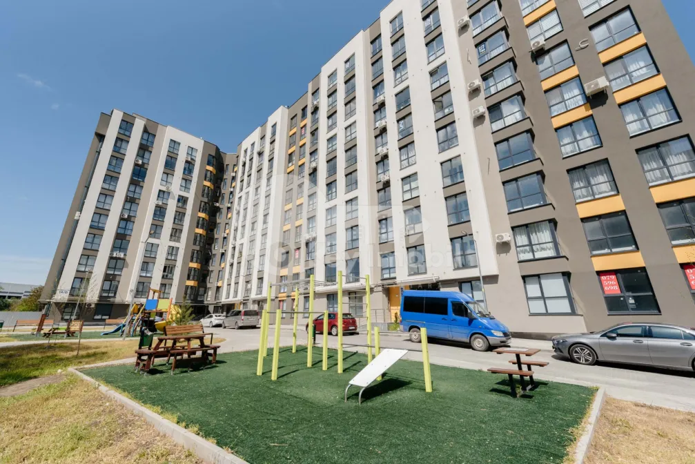 Apartament, Botanica, BĂCIOII NOI