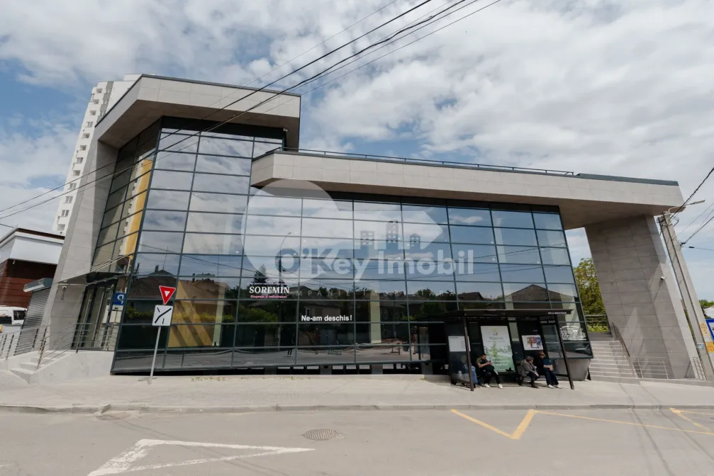 Spațiu comercial, STĂUCENI