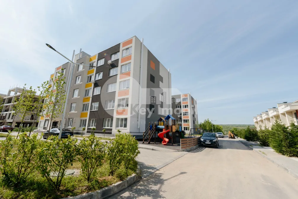 Квартира, КОЖУШНА