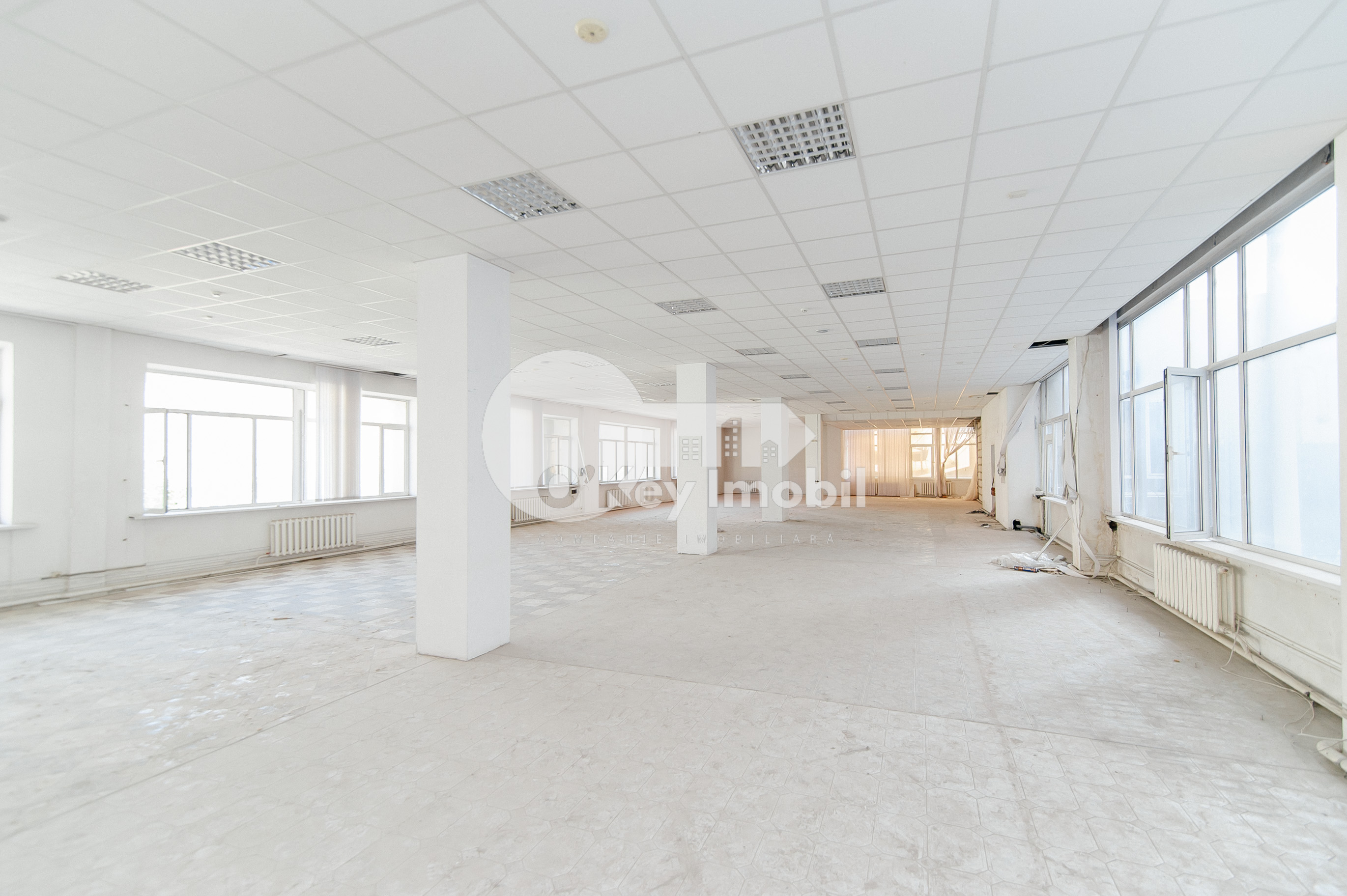 Oficiu, Centru, ALEXANDR PUȘKIN