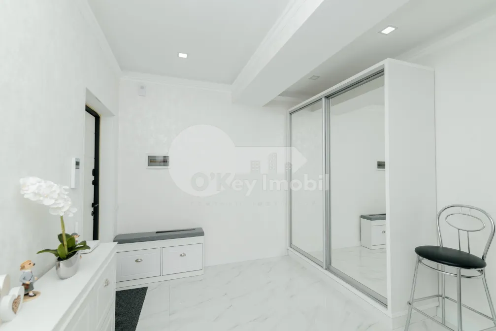 Apartament, Centru, ROMANĂ