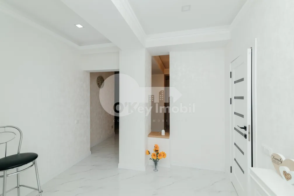Apartament, Centru, ROMANĂ