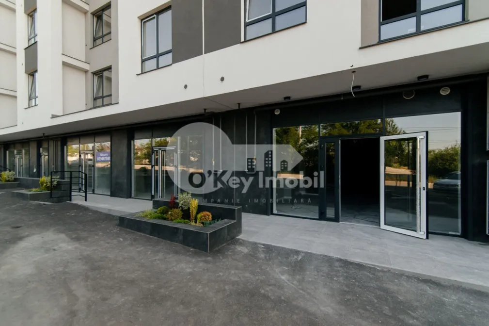 Spațiu comercial, DUMBRAVA