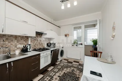 Apartament, Poșta Veche, BARIERA ORHEI