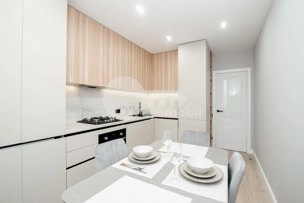 Apartament, Râșcani, RENAȘTERII NAȚIONALE