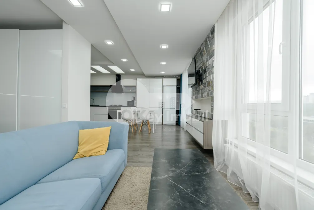 Apartament, Centru, MELESTIU