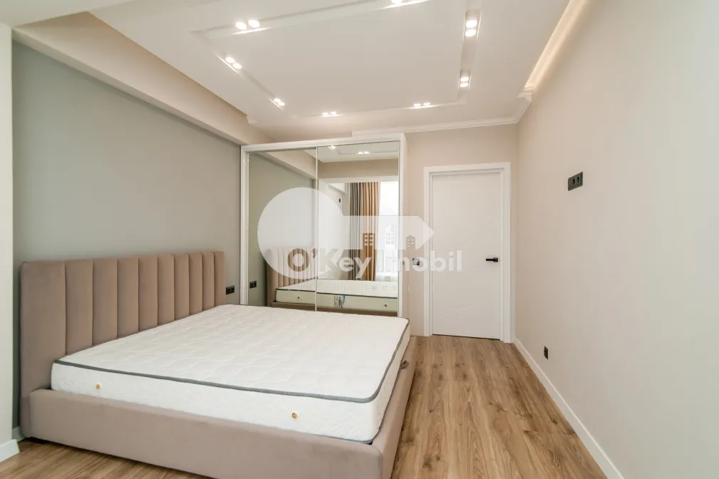 Apartament, Centru, MELESTIU