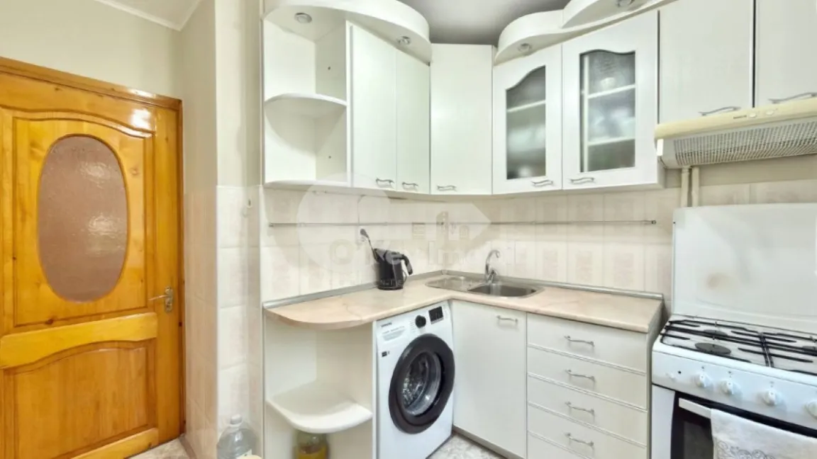 Apartament, Poșta Veche, GHEORGHE MADAN