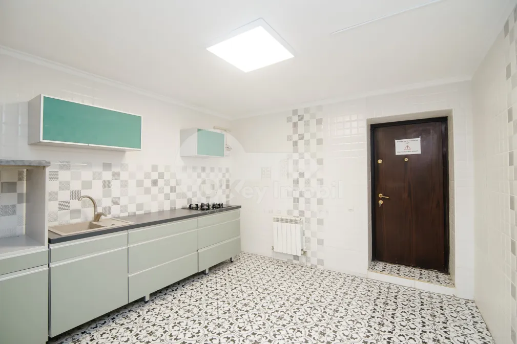 Oficiu, Centru, 31 AUGUST