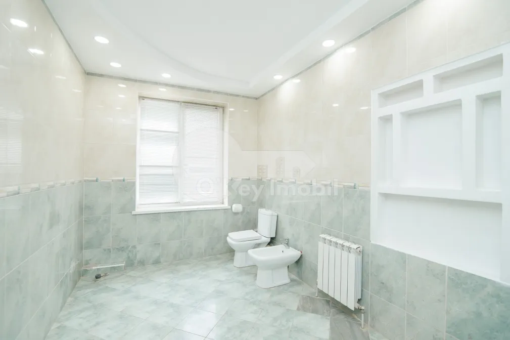 Oficiu, Centru, 31 AUGUST