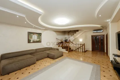 Casă, Râșcani, VALEA ALBĂ