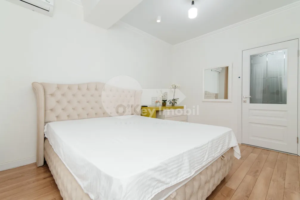 Apartament, Centru, MELESTIU