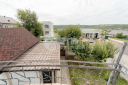 Casă, TOHATIN