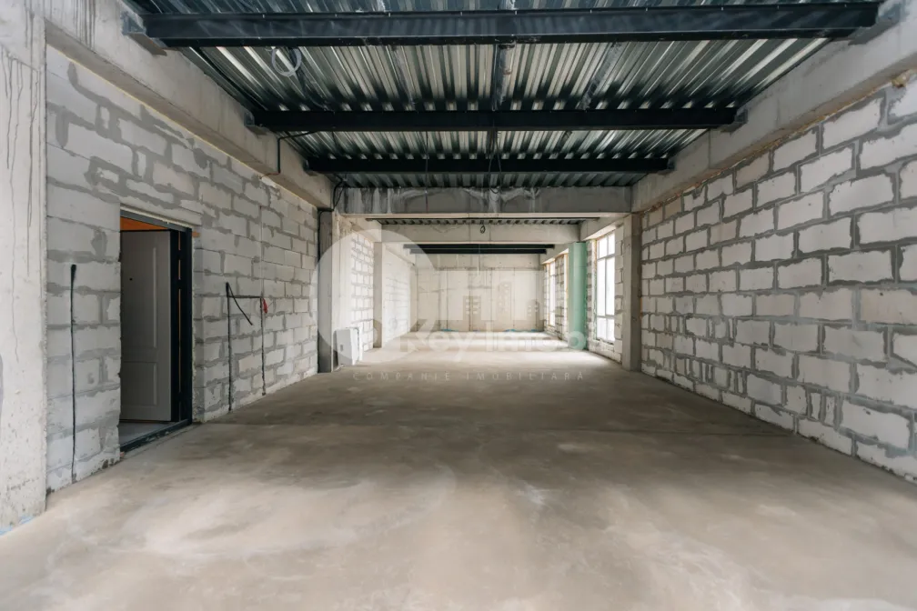 Oficiu, Centru, MIHAI EMINESCU