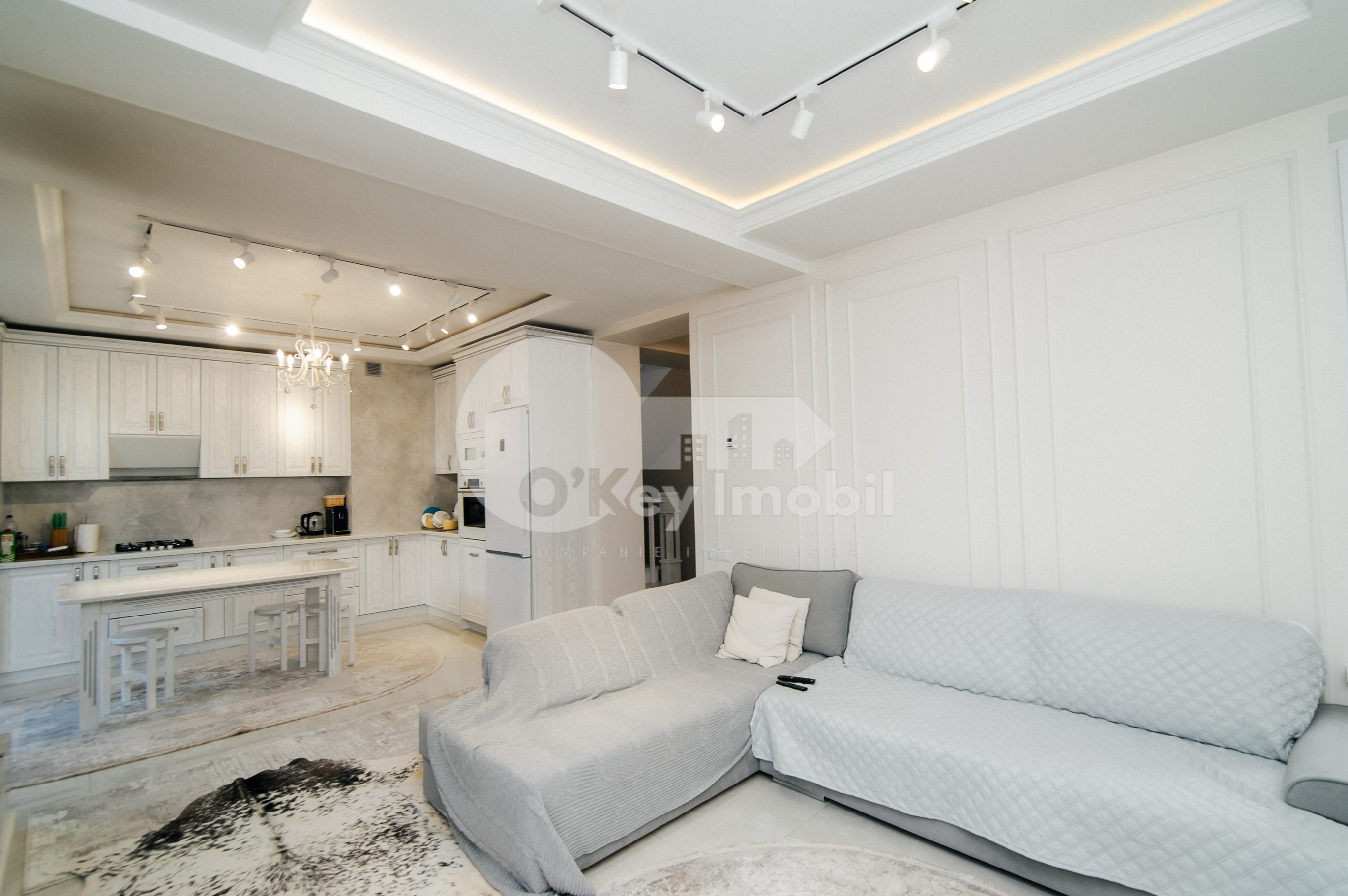 Casă, Centru, CIOCÂRLIEI