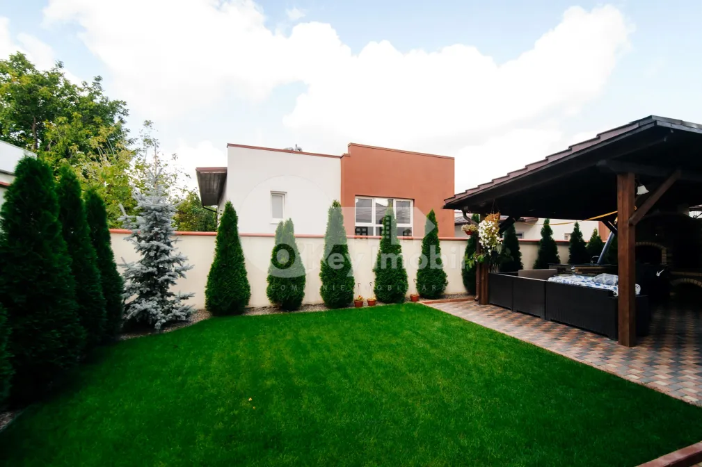 Casă, Centru, CIOCÂRLIEI