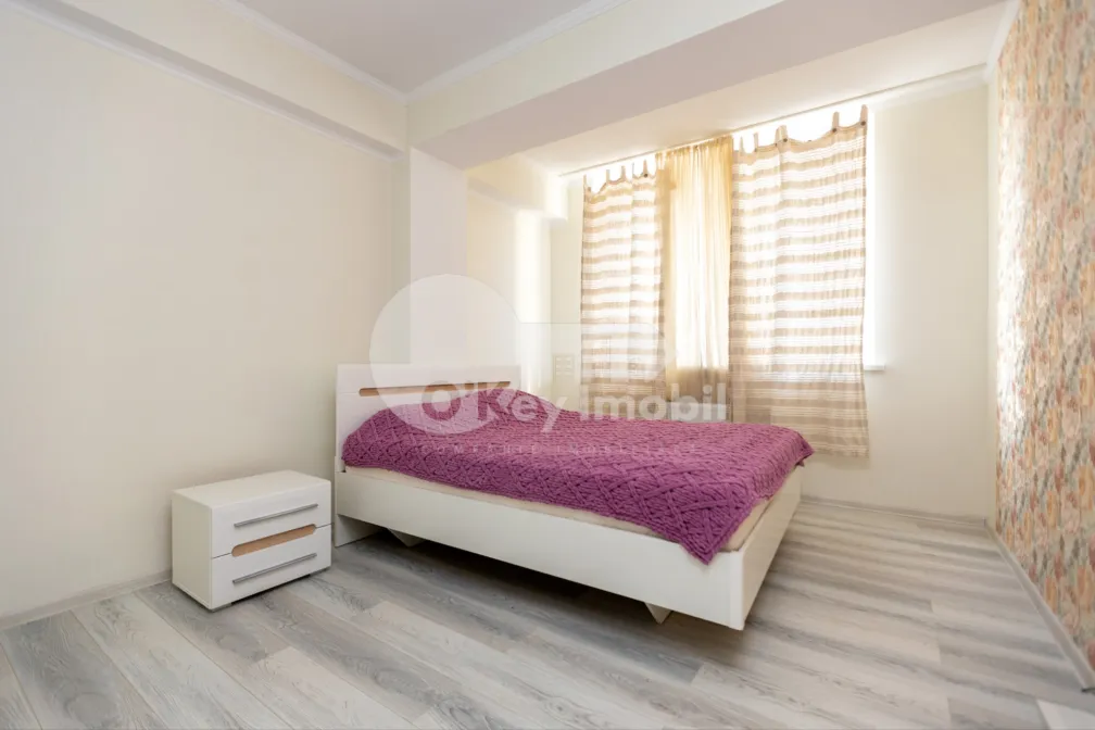 Apartament, Centru, ROMANĂ