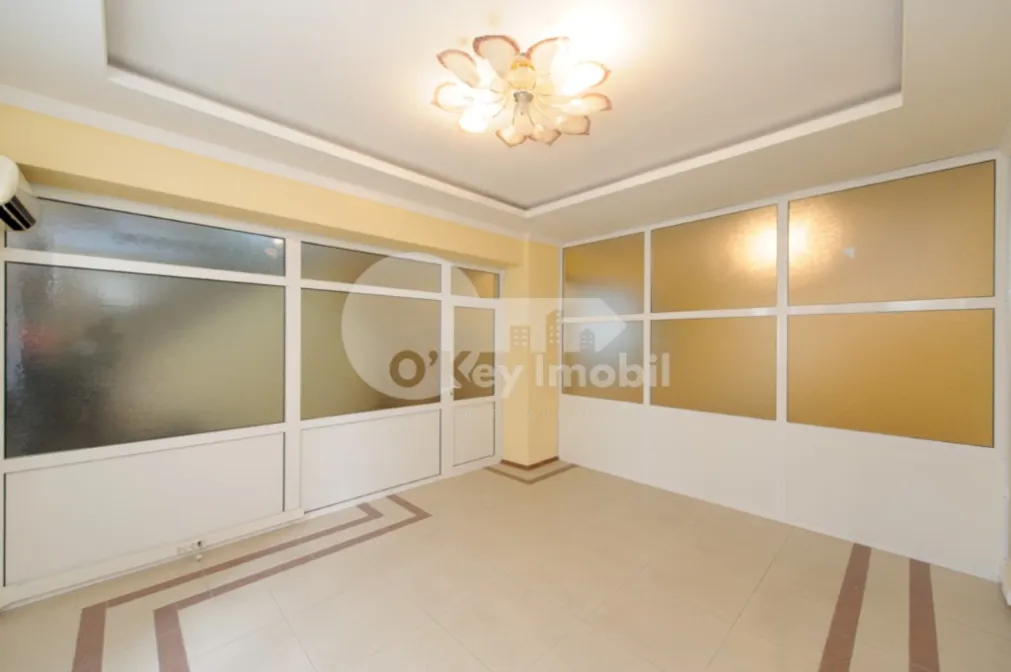 Spațiu comercial, Centru, 31 AUGUST