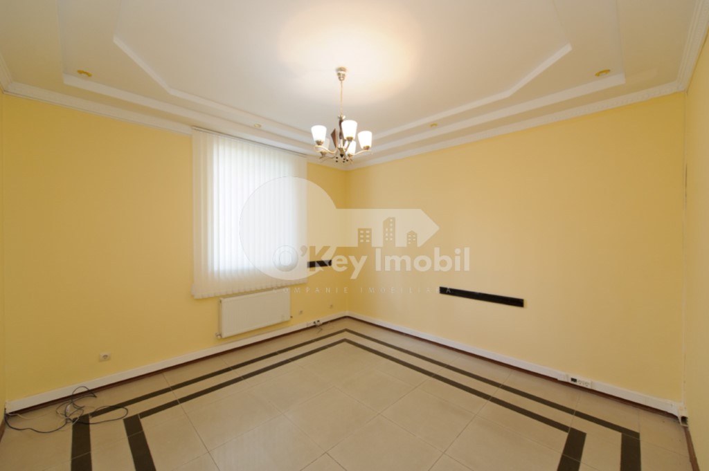 Spațiu comercial, Centru, 31 AUGUST