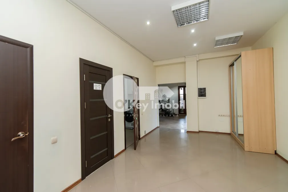 Комм. помещение, Центр, ЩУСЕВА