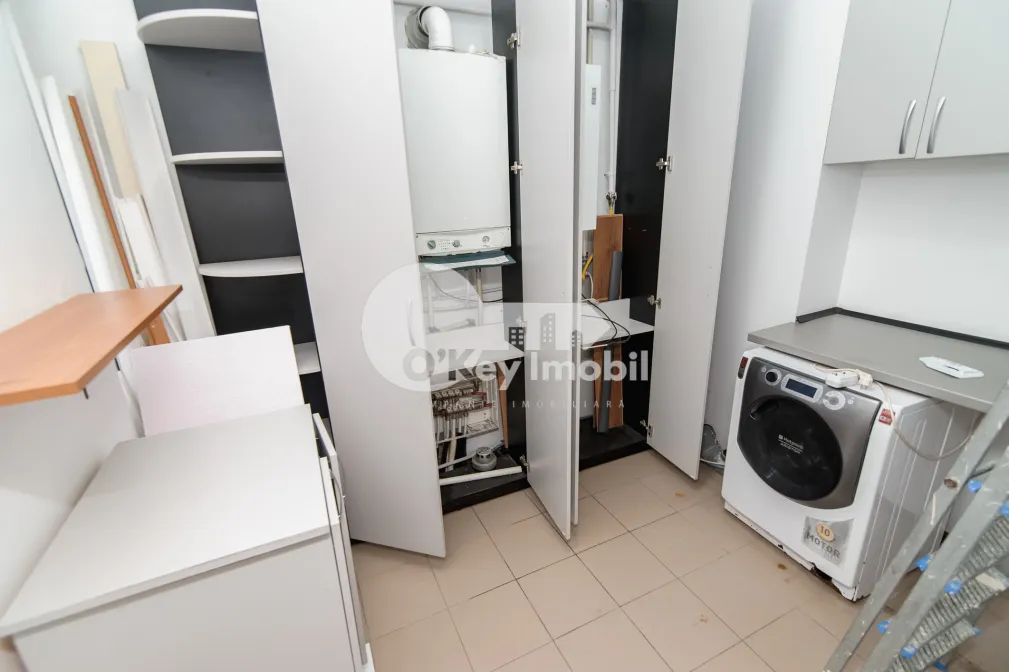 Комм. помещение, Центр, ЩУСЕВА