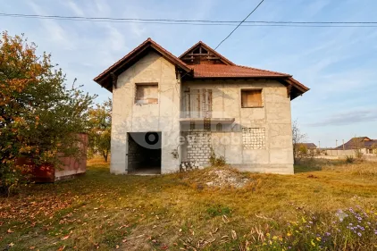 Casă, COJUȘNA