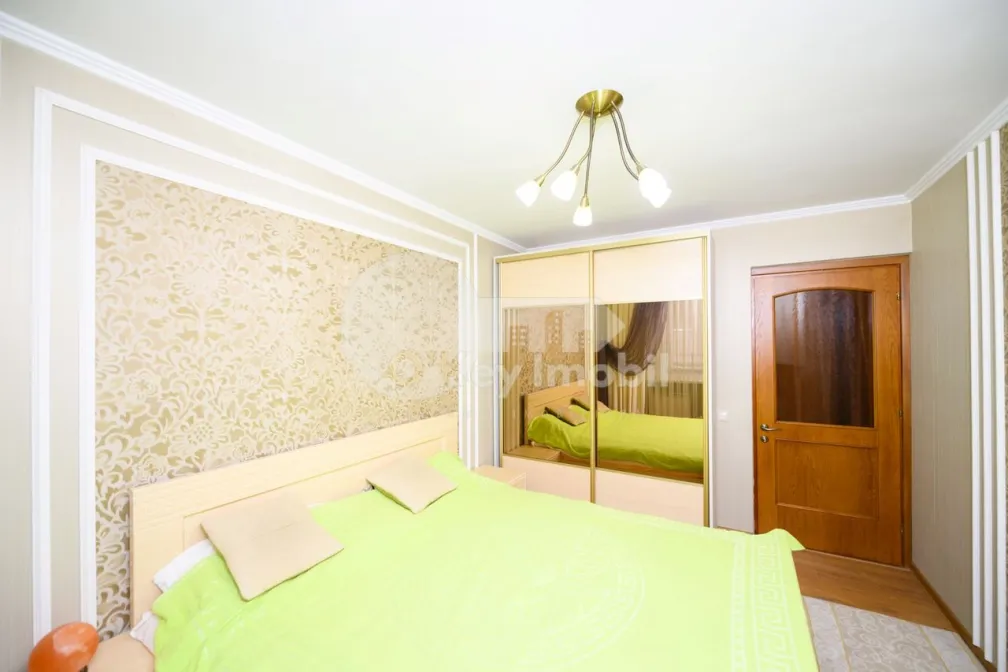 Apartament, Poșta Veche, IAZULUI