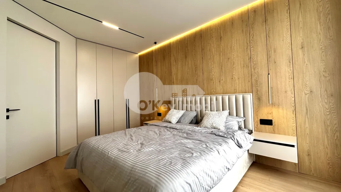 Apartament, Durlești, REGINA ELISABETA