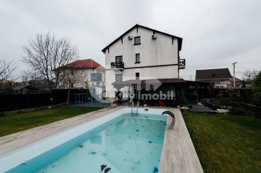 Дом, ДУМБРАВА