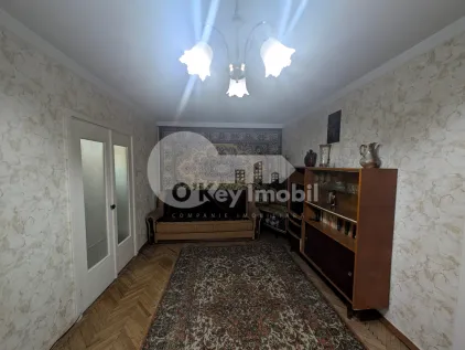 Apartament, Botanica, HRISTO BOTEV