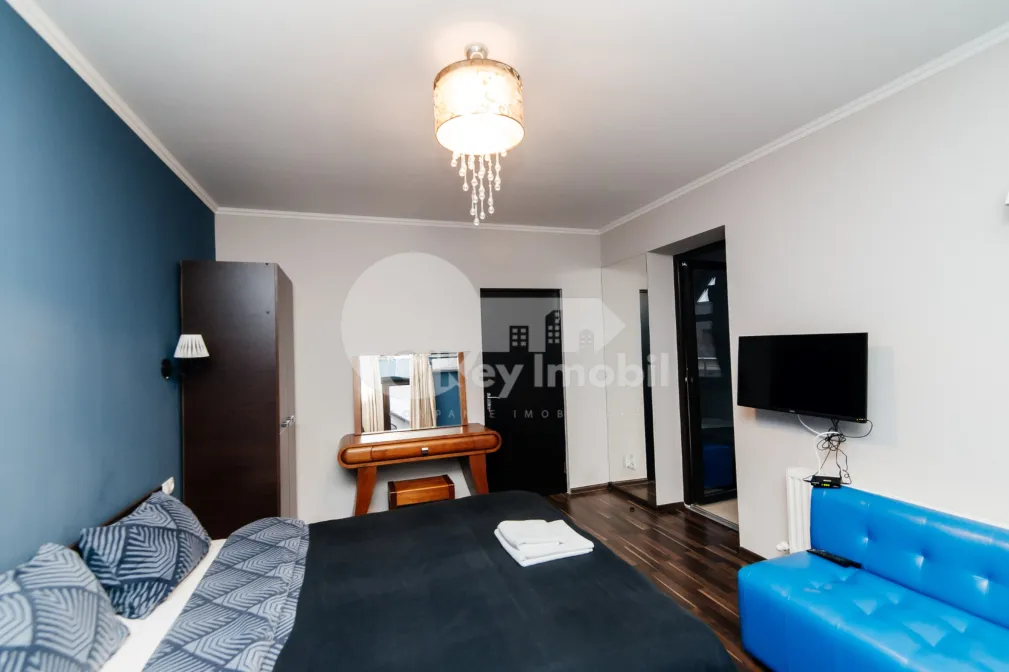 Дом, ДУМБРАВА