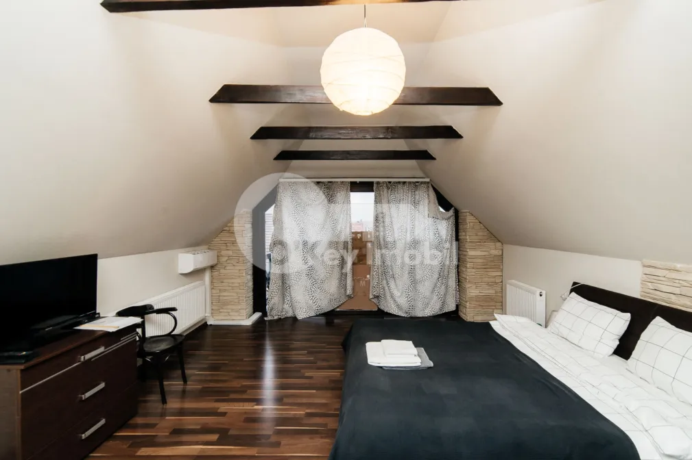 Дом, ДУМБРАВА