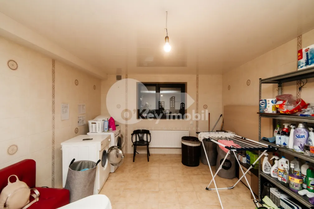 Дом, ДУМБРАВА