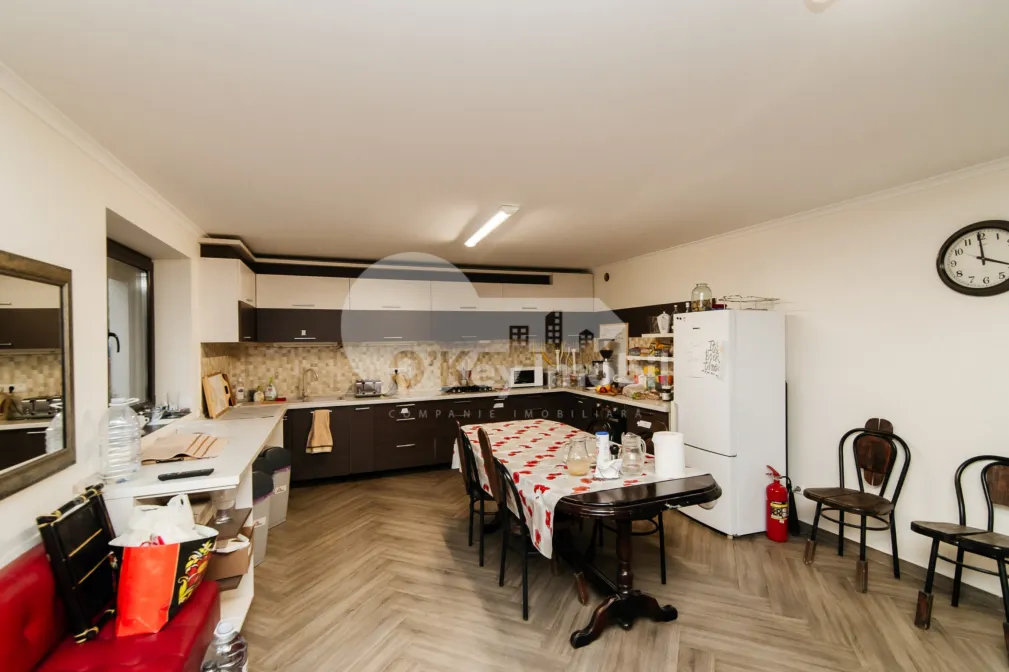 Дом, ДУМБРАВА