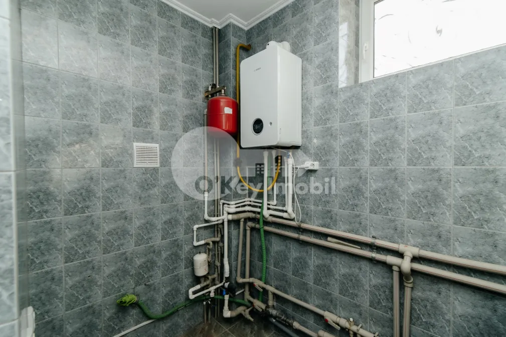 Casă, Botanica, CETATEA ALBĂ