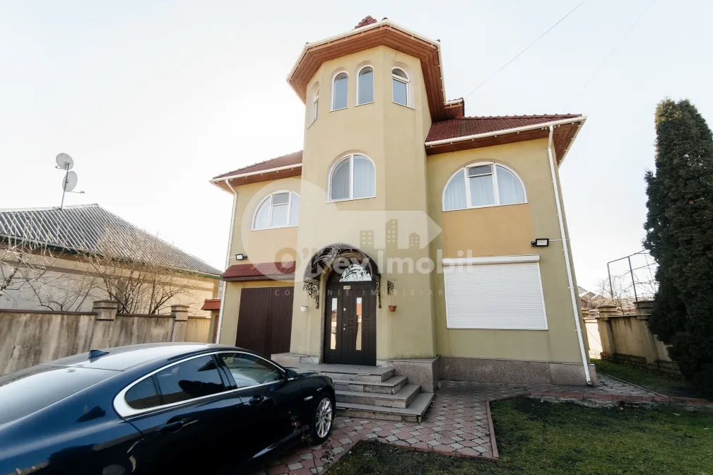 Casă, Botanica, CETATEA ALBĂ