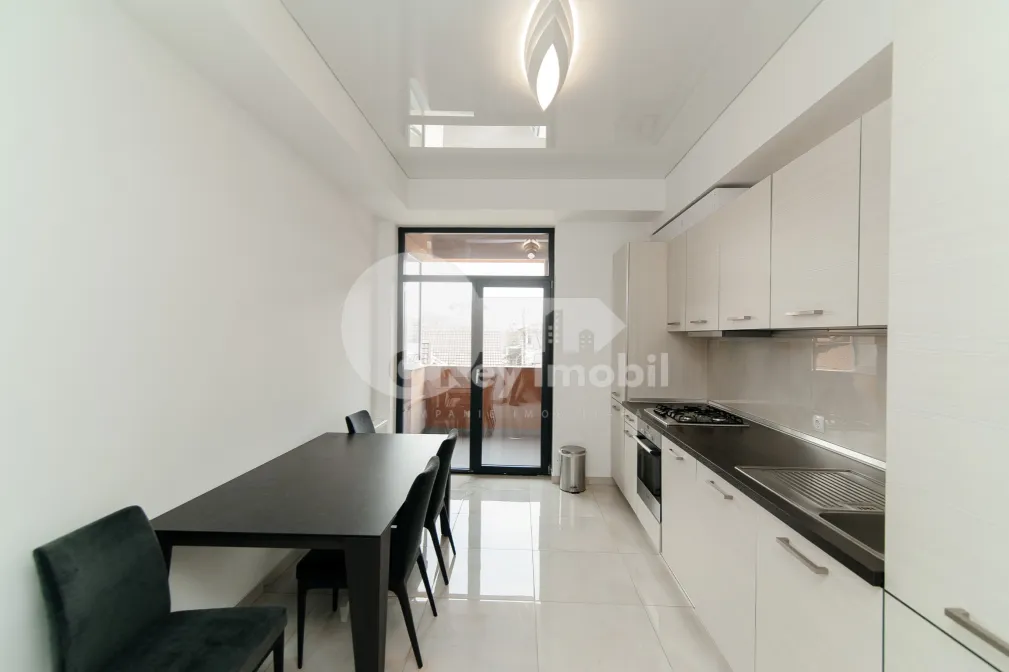 Квартира, Центр, А. МАТЕЕВИЧ